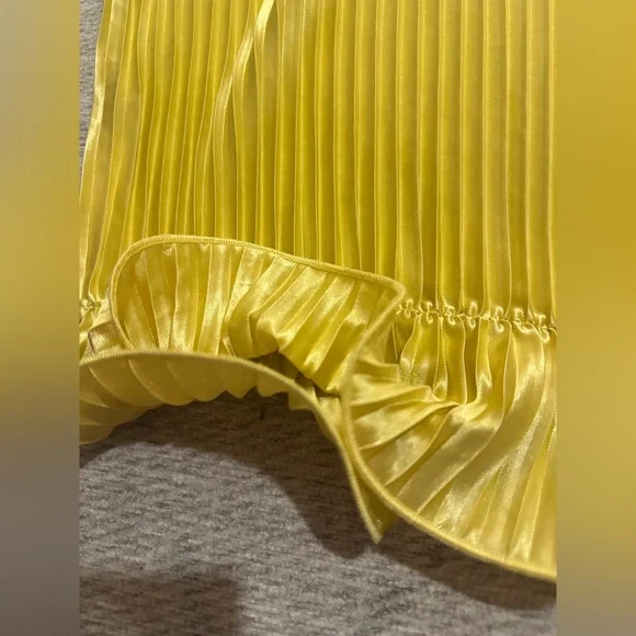 Zara Sunny Yellow Satin Shirt - Picture 4 of 4